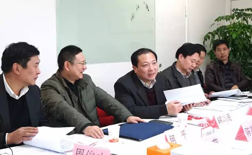 荊門市委常委、常務副市長胡功民率隊赴上?？疾?，與我司簽訂委托招商引資戰略合作協議