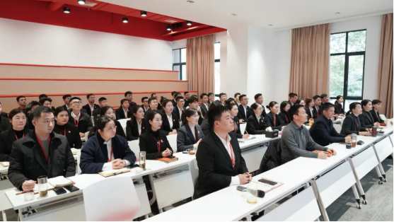 繆力同心，向年度目標任務發起“總攻”！12月中旬，集團成功通過44個優質投資選址項目