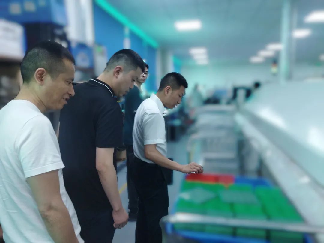 小米、華為等知名企業合作伙伴！四川某地方政府實地對接高品質智能電子設備生產投資選址項目