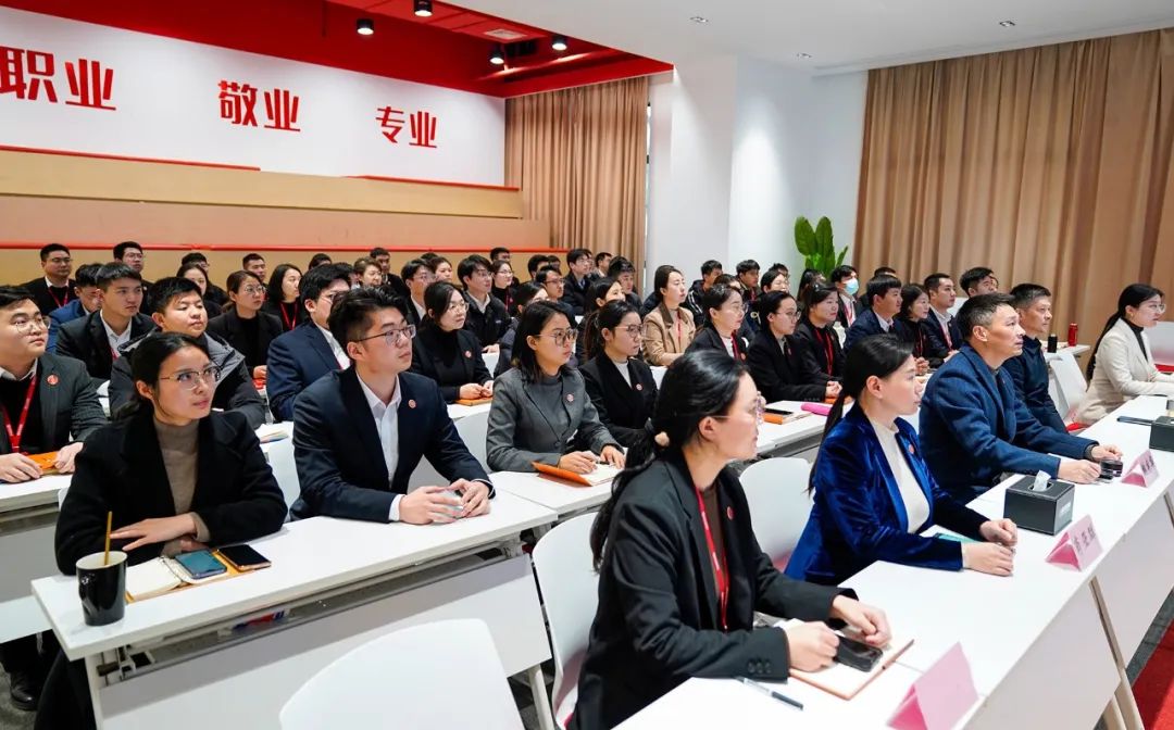 攻堅落地有保障，謬力同心創佳績！1月中旬，集團共51個優質投資選址項目通過評估
