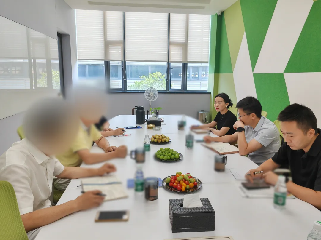 海瀾之家、雅戈爾等知名品牌供應商！四川某地方政府實地對接專精特新高端服裝面料生產加工投資選址項目