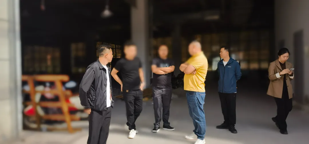 研發實力雄厚，客戶群體穩定！高規格背光源生產擴建投資選址項目方反向考察四川某地方政府